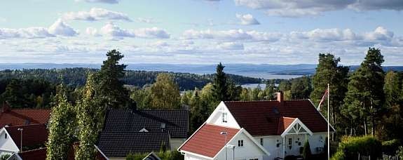 Utsikt mot sjøen Galleribilde