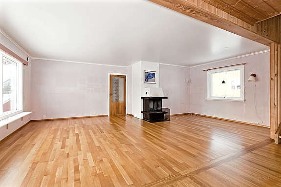 Peis i stuen Galleribilde