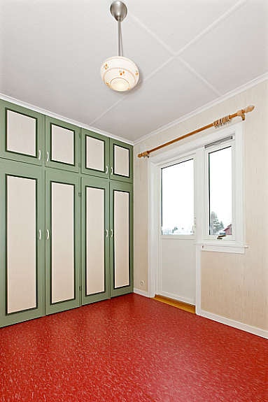 Soverom med utgang til balkong Galleribilde