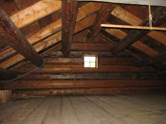 Loft våningshus Galleribilde