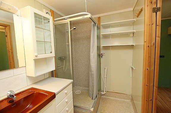 Bad sokkeletasjen Galleribilde