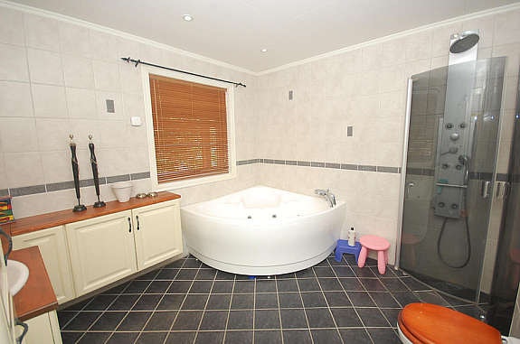 Bad i første etg. Galleribilde