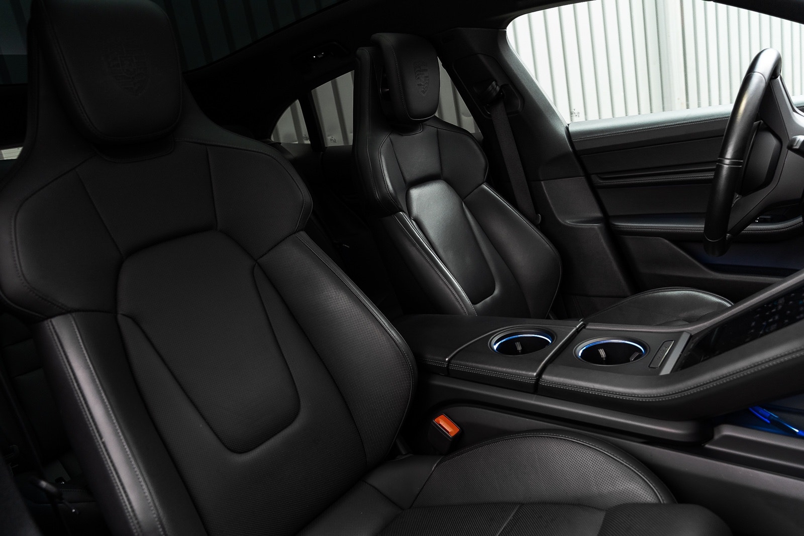 Hovedbilde av Porsche Taycan