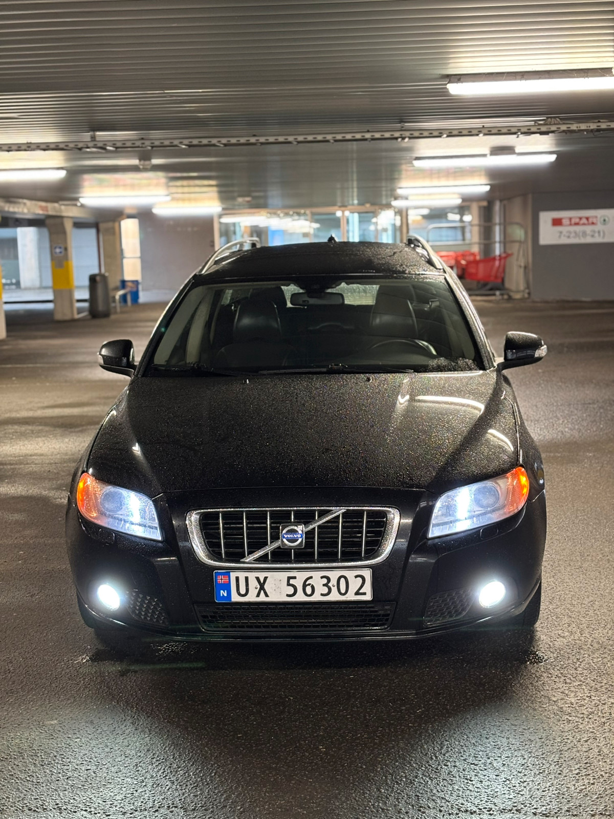 Volvo V70 2,4 D Summum Edition Aut.
