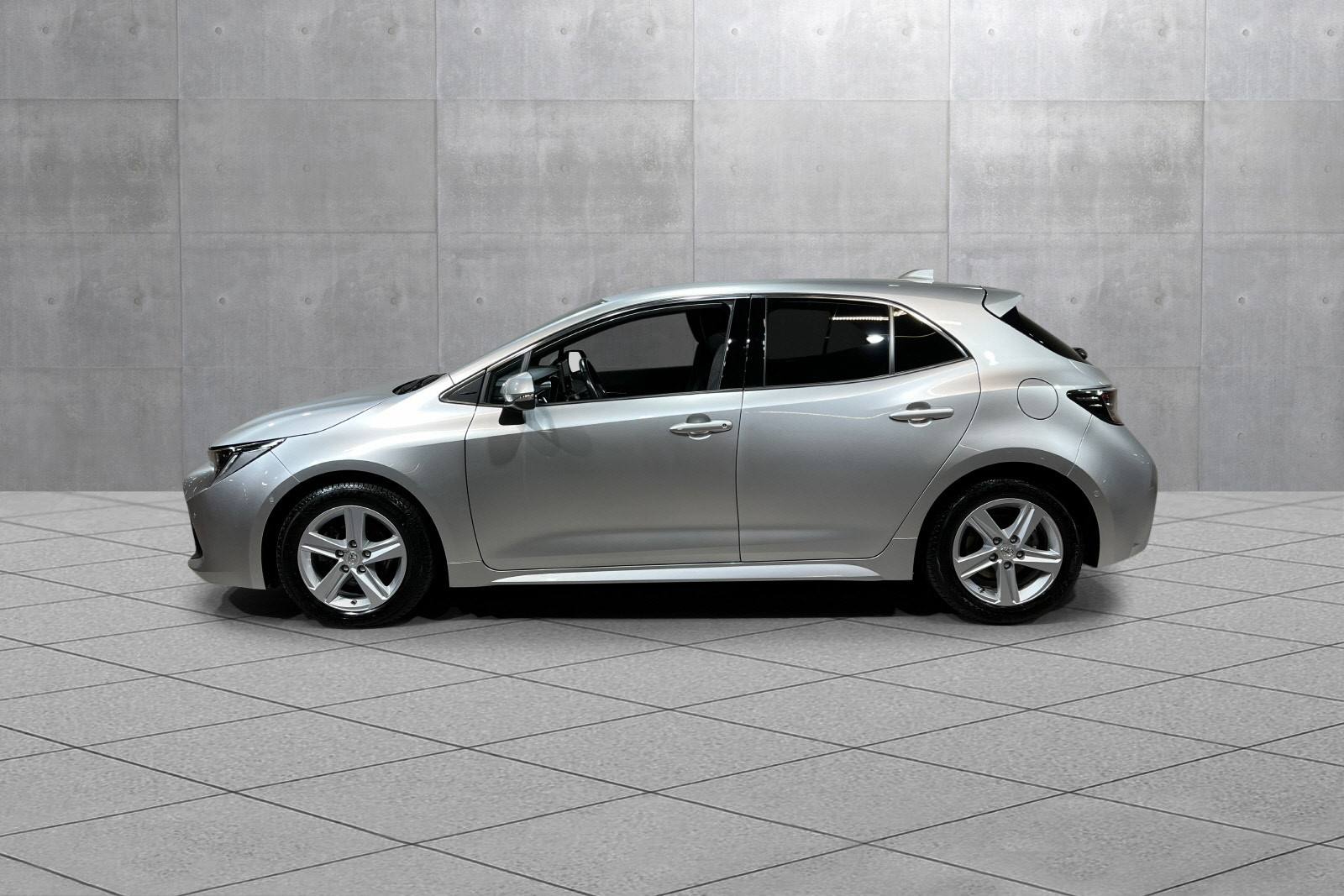 Toyota Corolla 1,8 Hybrid Active Tech , BRUKTBILKAMPANJE, 3