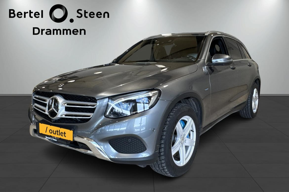 Mercedes-Benz GLC 350 e 4MATIC / Kjøreassistentpakke / Luftfjæring /AMG