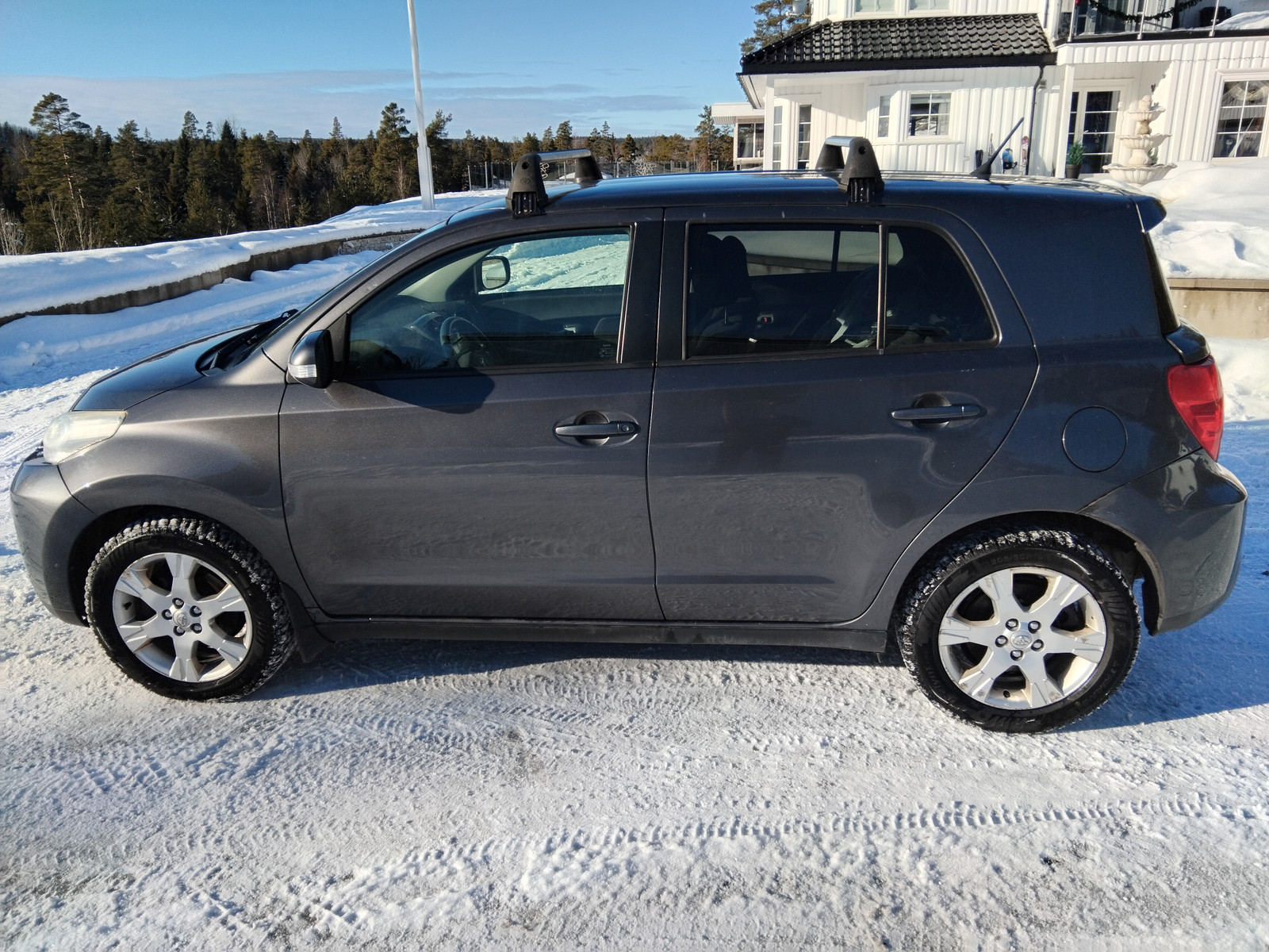 Toyota Urban Cruiser 1,4 D-4D Elegant AWD 2