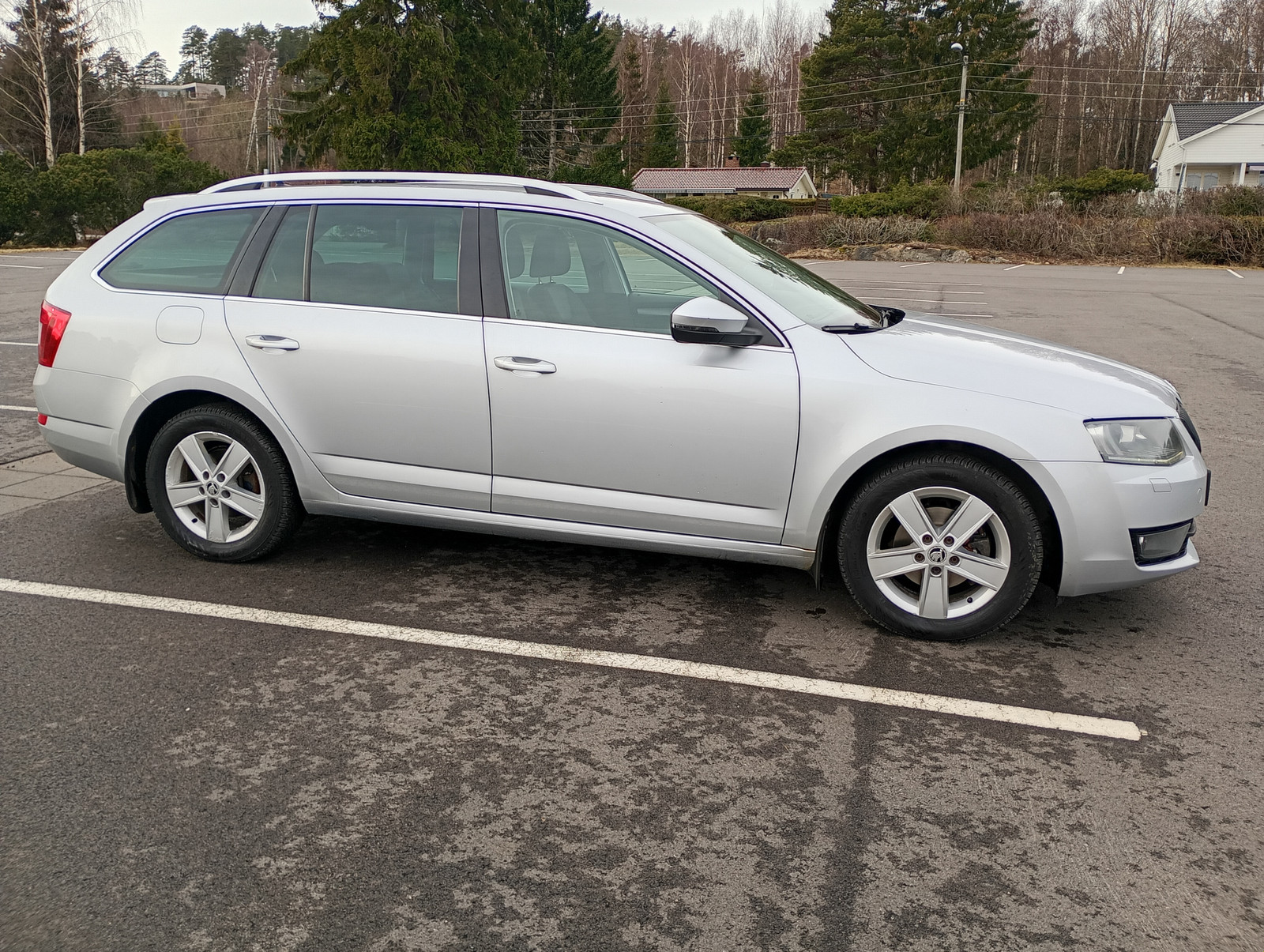 Skoda Octavia 1,6 TDI 105hk 4x4 Elegance 2
