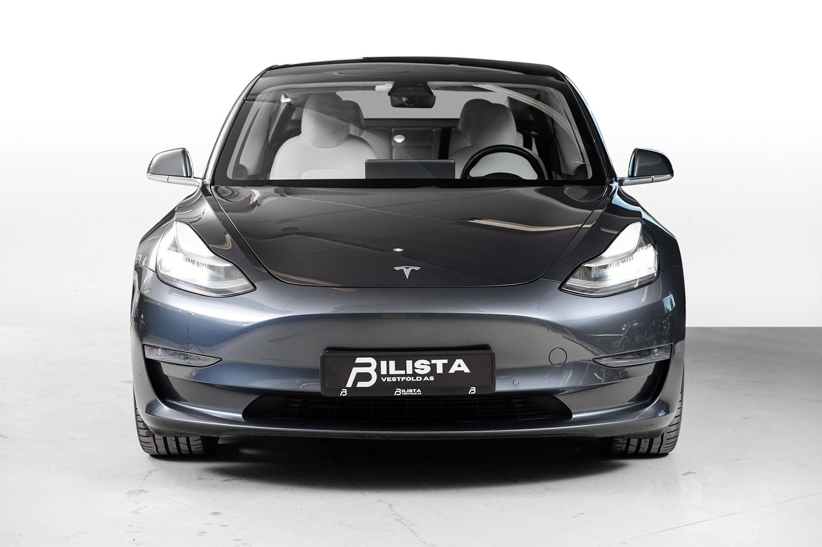 Tesla Model 3 Long Range AWD- Enhanced AP-19"-Premium-530km ++ 2