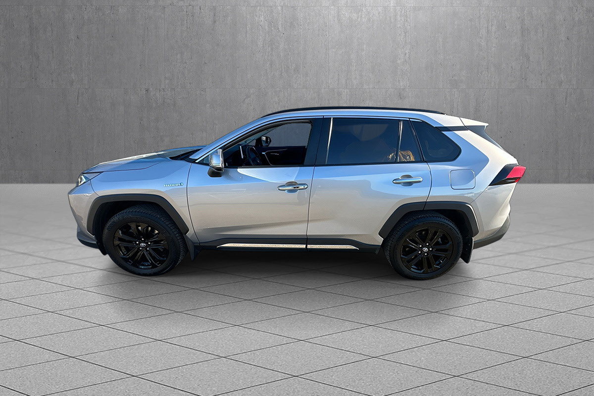 Toyota RAV4 Hybrid AWD-i Executive aut m/Skinn/JBL & Hengerfeste 2