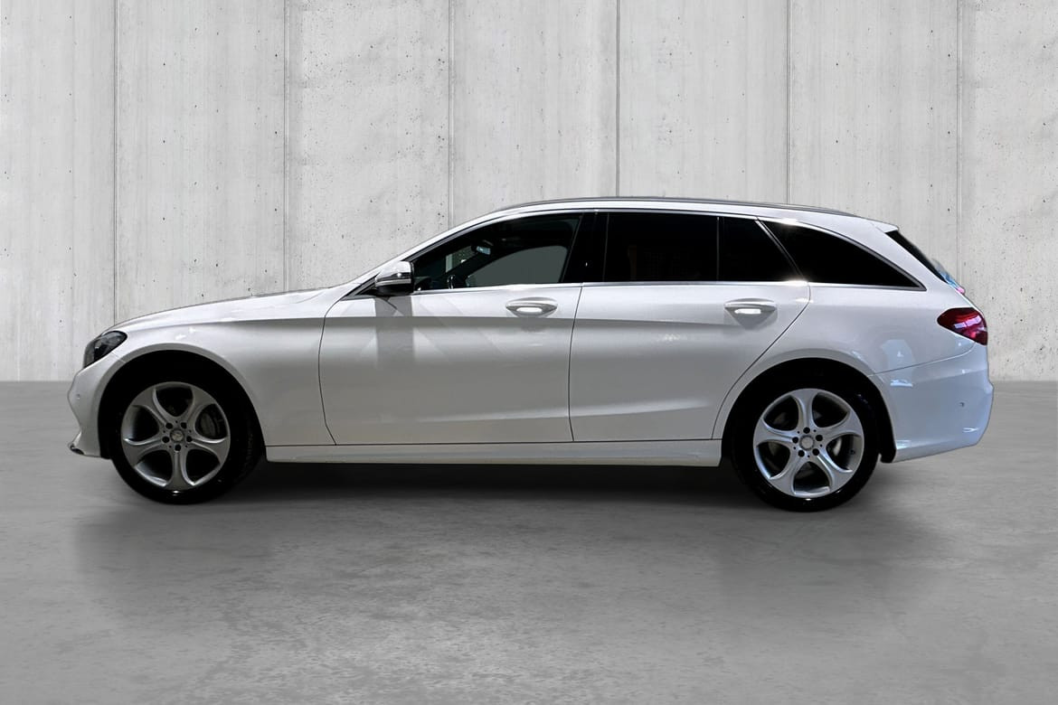Mercedes-Benz C-Klasse C200 4Matic 184hk 2xAMG/PANO/ACC/PARK.PK/R.KAM/SKINN/+ 2