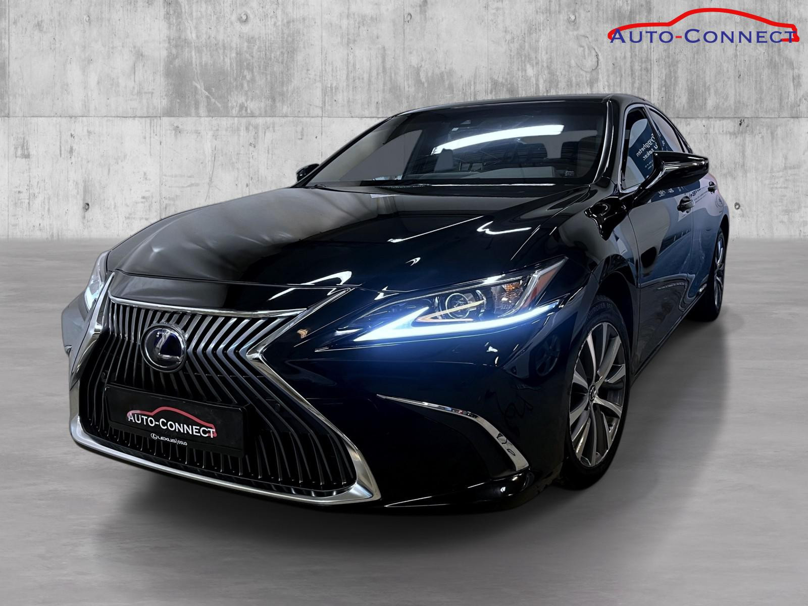 Lexus ES 300H/ SOLTAK/ SKINN/ ACC/ APPLE CARPLAY/ DAB/ EL SETER