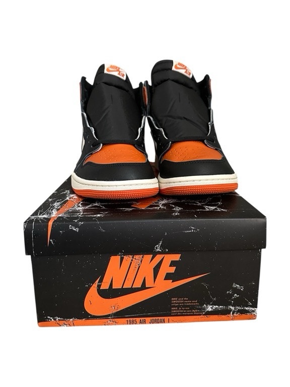 Air Jordan 'Shattered Backboard' FINN-torget