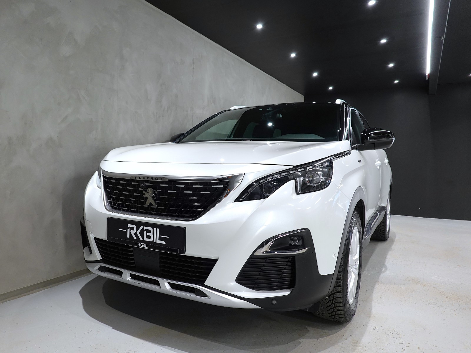 Peugeot 5008 1,2Puretech131HKGT-Line AUT/7.SETER/KROK/EU27/ACC/FOCAL 3