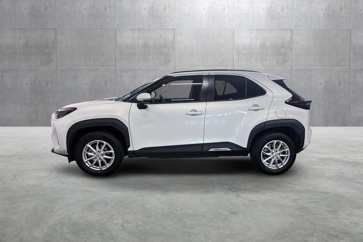 Toyota Yaris Cross 1.5 Bensin Hybrid Automat Active Tech 2
