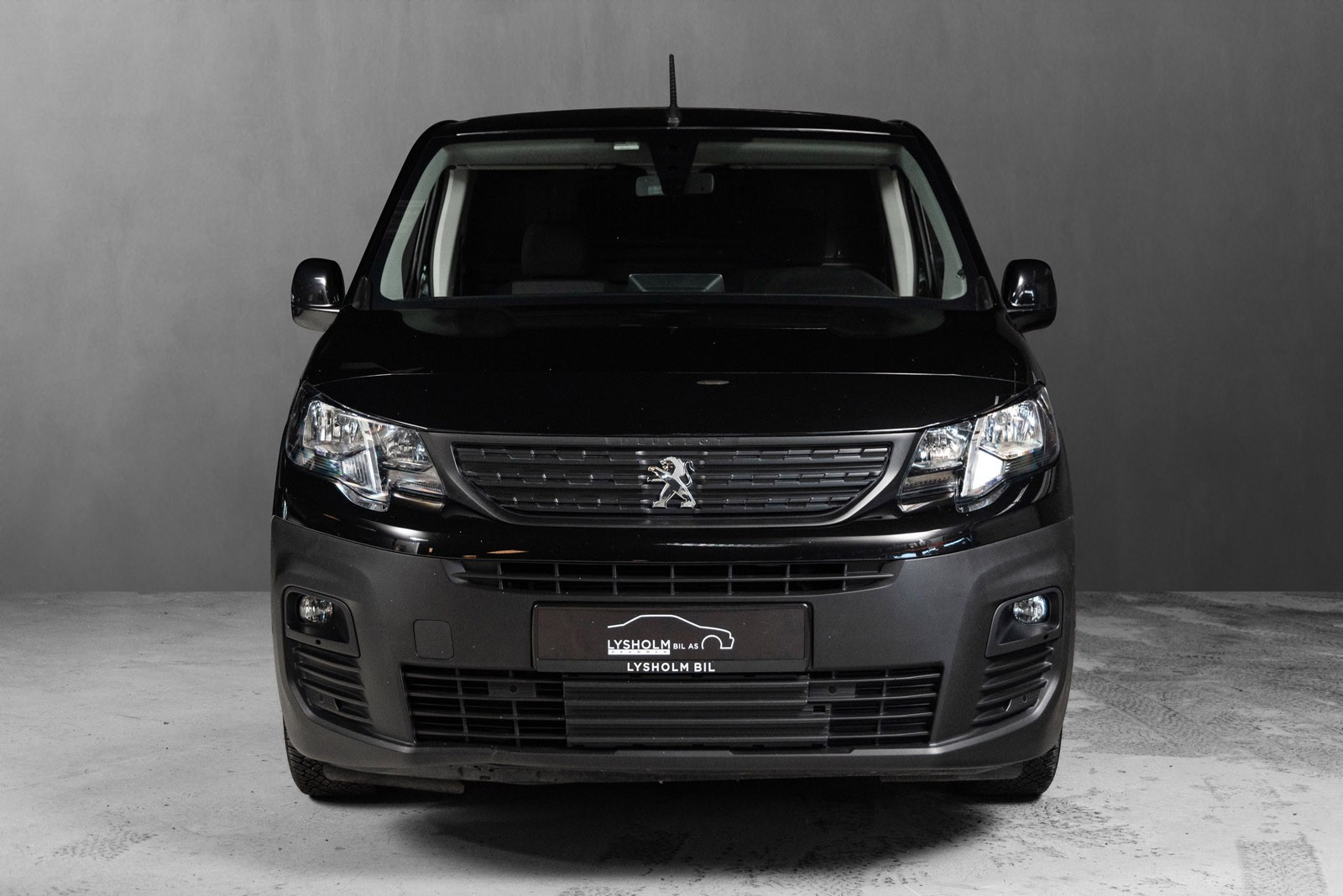 Peugeot Partner L2 1,5 130hk Automat /Webasto/Krok/Innreding/R.kamera/ 3