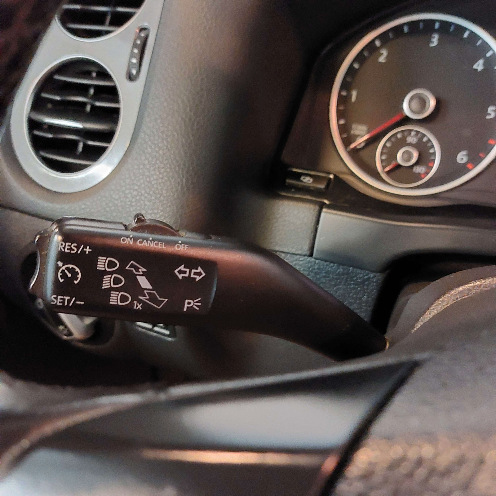 Hovedbilde av Volkswagen Tiguan