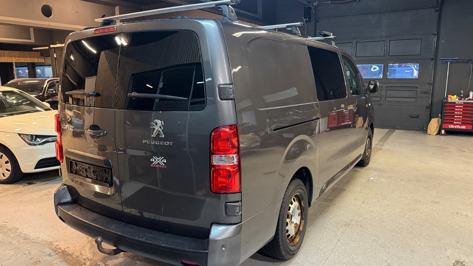 Peugeot Expert 150hk 4X4/ DAB/ Ryggekamera/ 2x skyvedører/ KROK 3