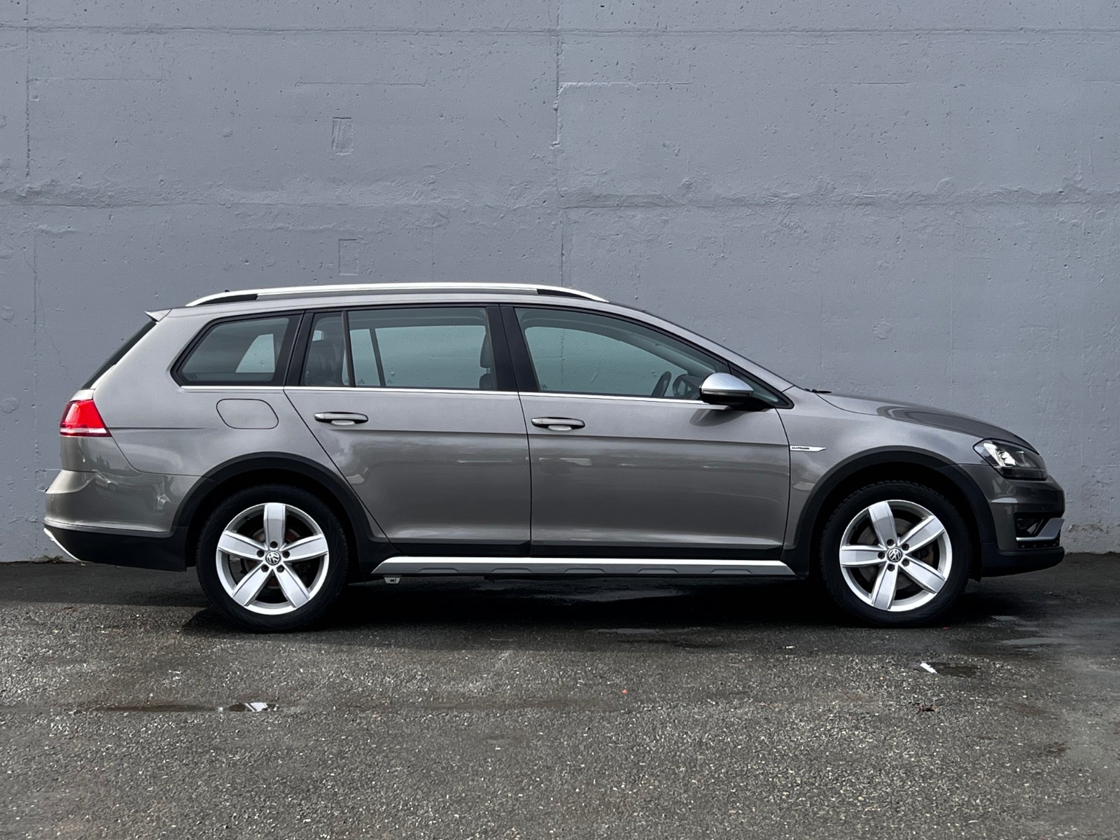 Hovedbilde av Volkswagen Golf Alltrack