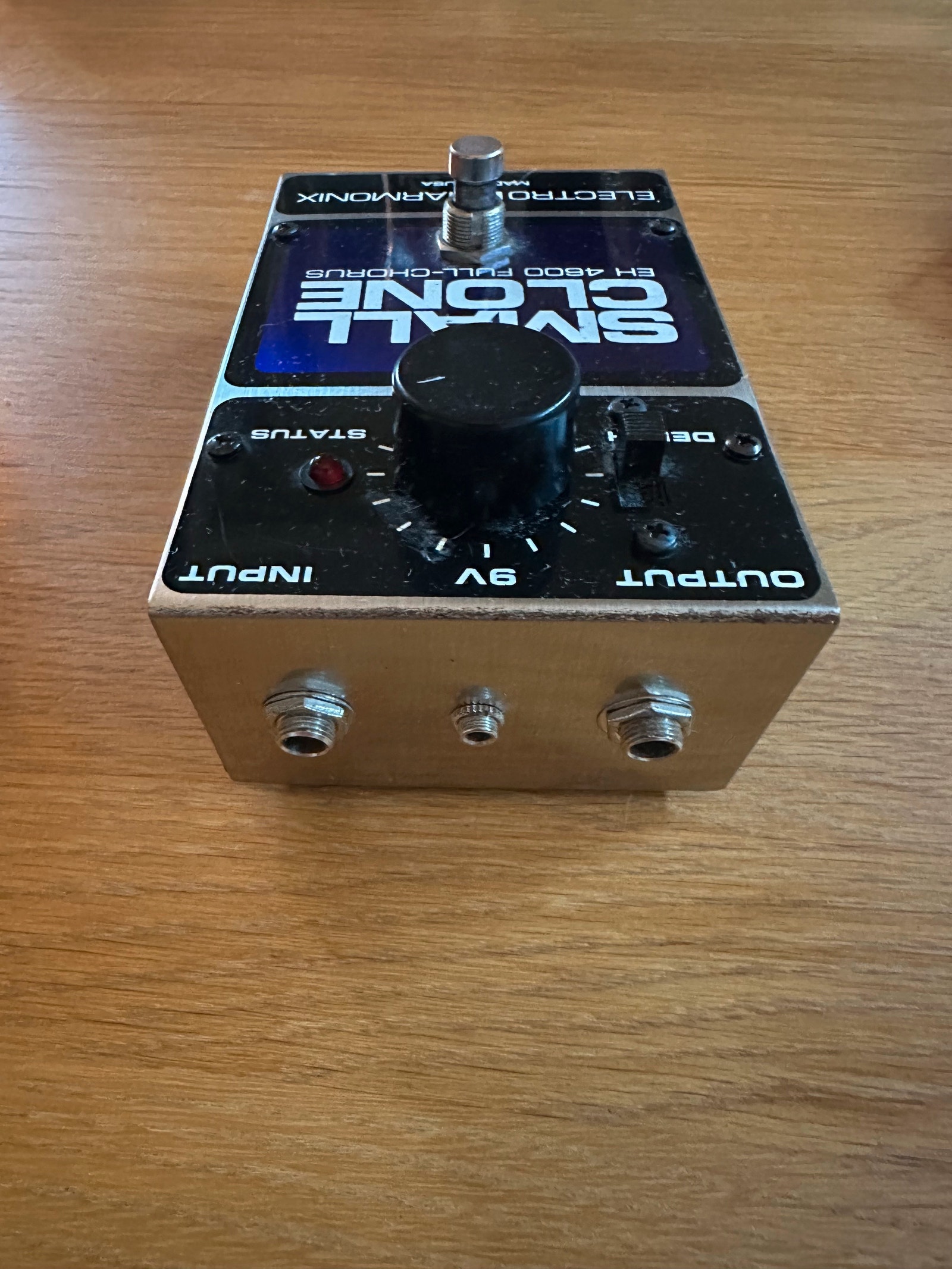 ギター Electro-Harmonix SMALL CLONE EH 4800 Electro-Harmonix Small Clone Analog Chorus Pedal (Demo by JJ