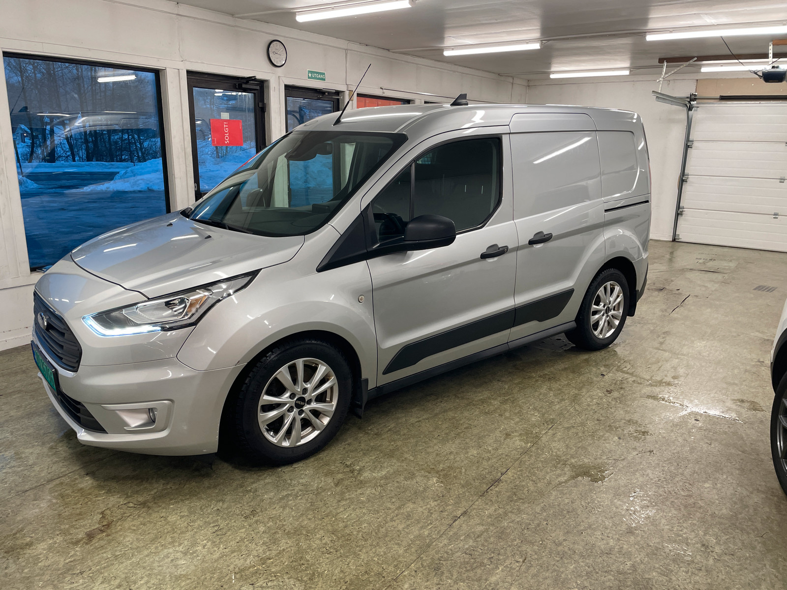 Ford Transit Connect L1 1,5 TDCi 120hk Automat Trend,NAVI,KROK,WEBASTO XENON 2