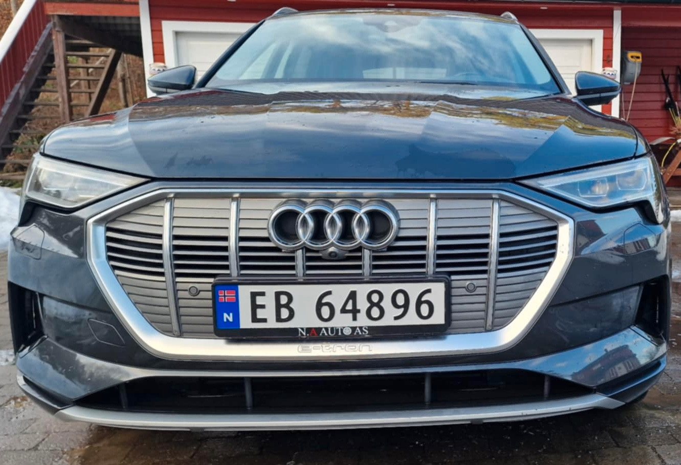 Audi e-tron 55 Advanced Business/bang olufsen / panorama /skinn 3