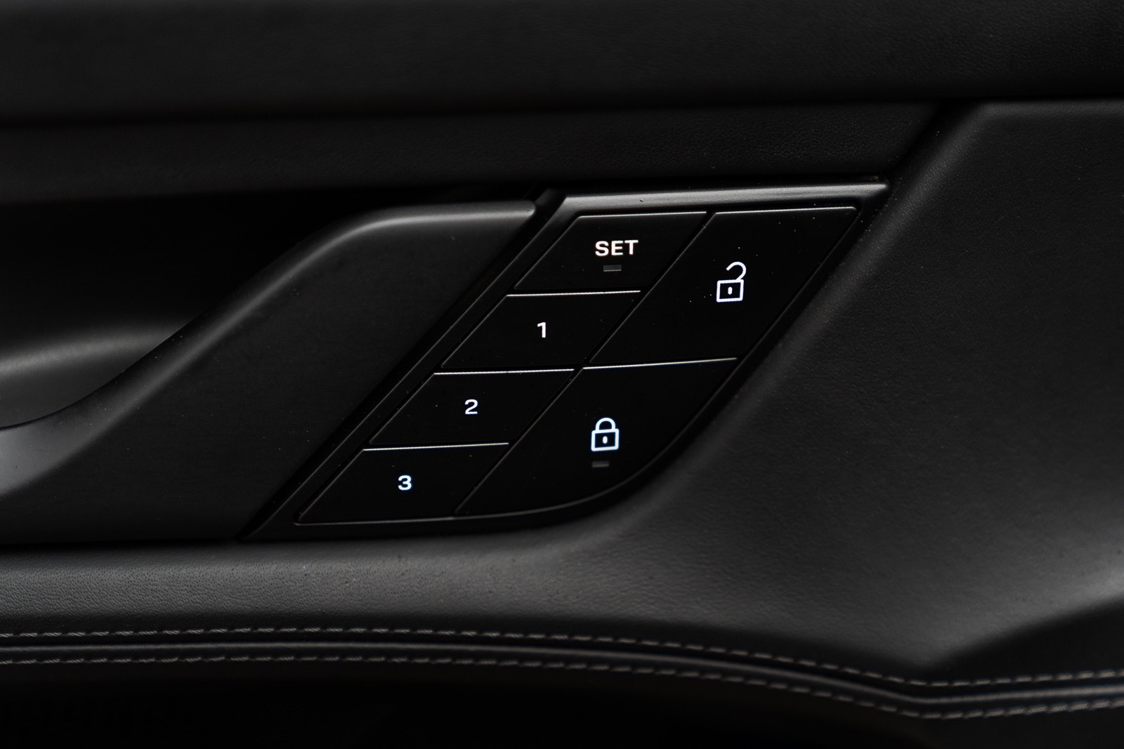 Hovedbilde av Porsche Taycan