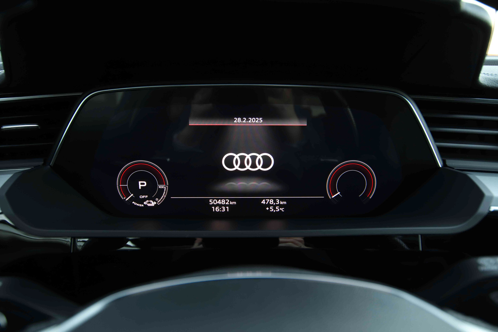 Hovedbilde av Audi e-tron