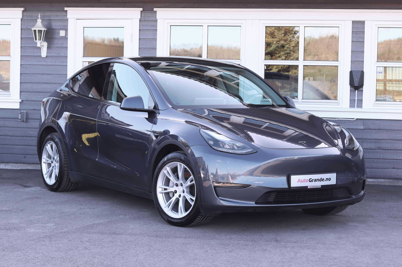 Hovedbilde av Tesla Model Y