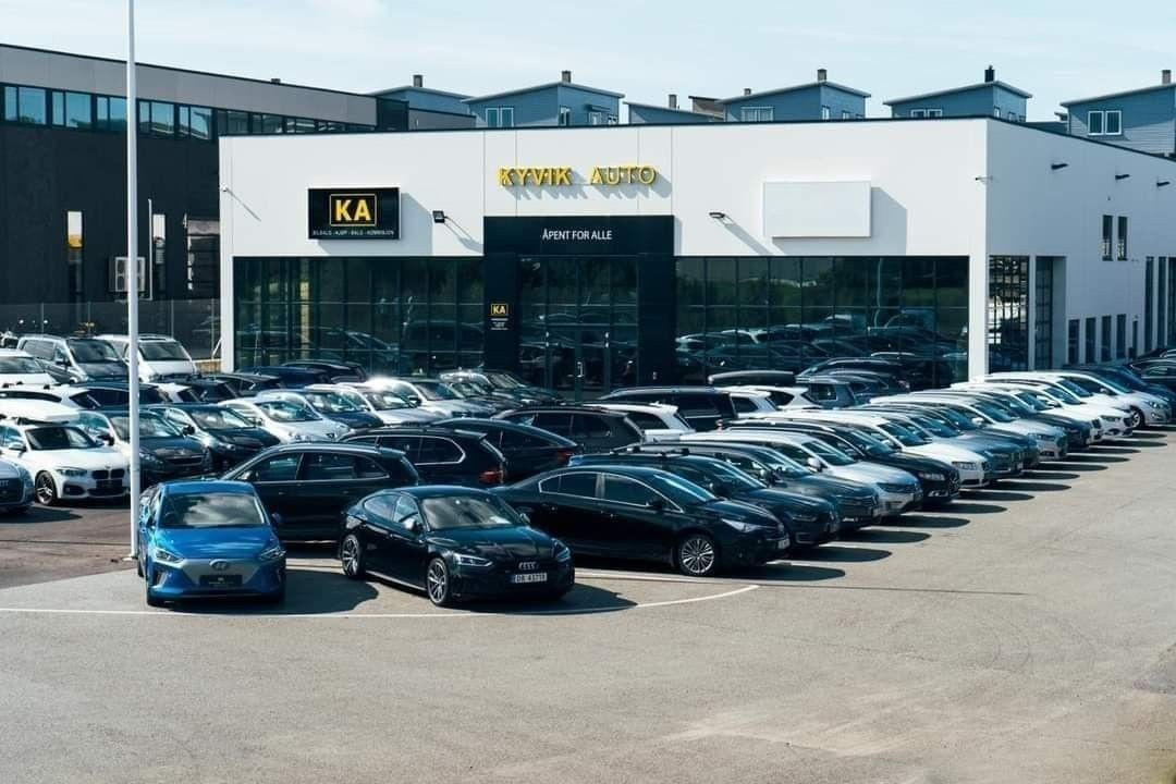Ford Focus 2.0 TDCi (140 HK) AUTOMAT Titanium Skinn CC DAB H.Feste 2
