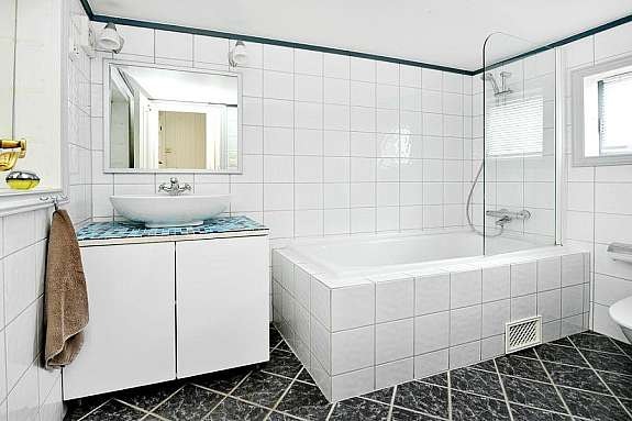 Bad1 copy Galleribilde