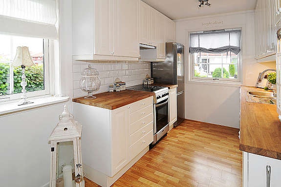 Flott, nytt IKEA kjøkken Galleribilde