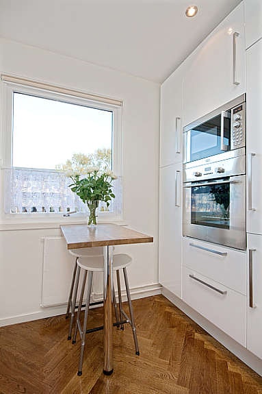 Kjøkkenet er utnyttet til det maksimale. Galleribilde