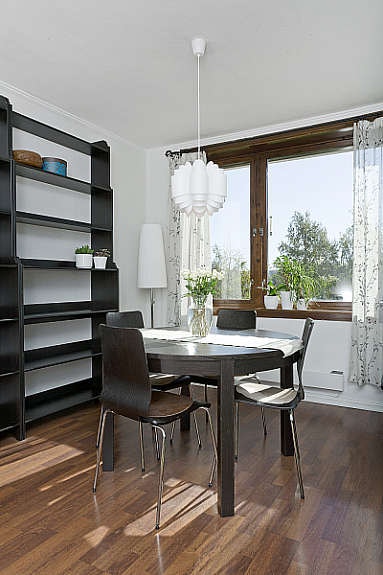 Plass til spisebord. Galleribilde