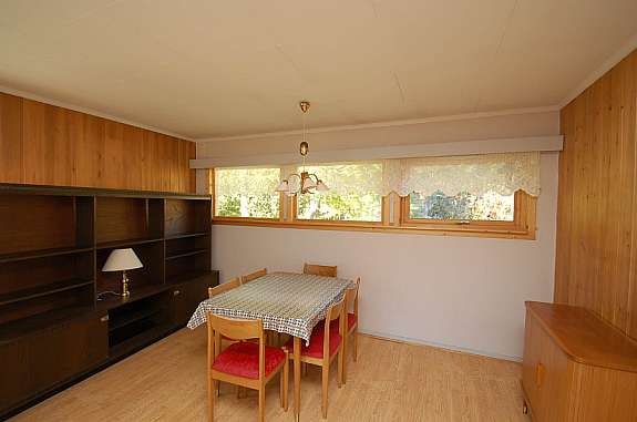 Stue, vinduer mot nord Galleribilde