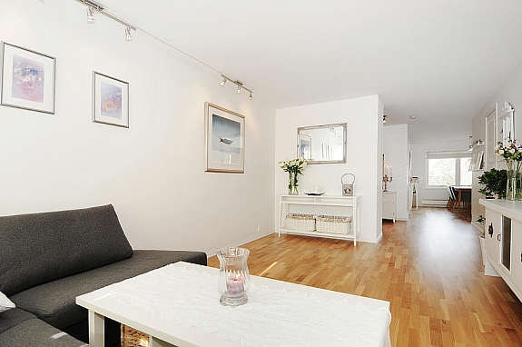 Leiligheten er gjennomgående lys Galleribilde