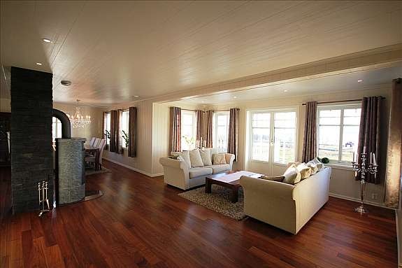 Stue 1. etg. Galleribilde