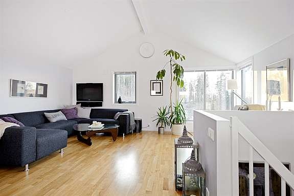 plass for stor sofagruppe Galleribilde