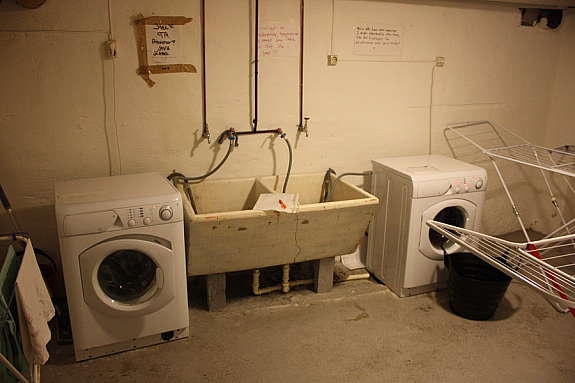 Fellesvaskeri. Galleribilde