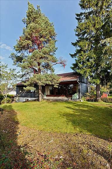 Fasade/hage mot vest Galleribilde