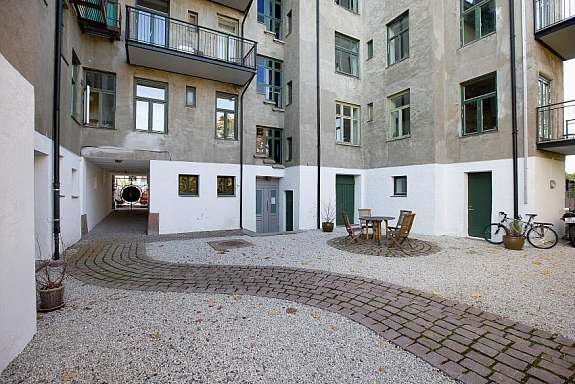 Indre gårdsrom Galleribilde