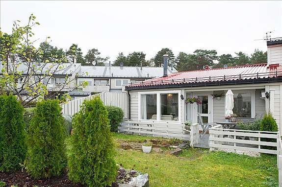 hage og sydvendt terrasse Galleribilde