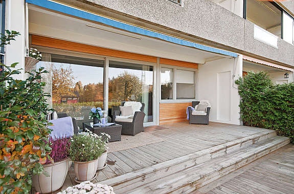 Stor og trivelig terrasse Galleribilde