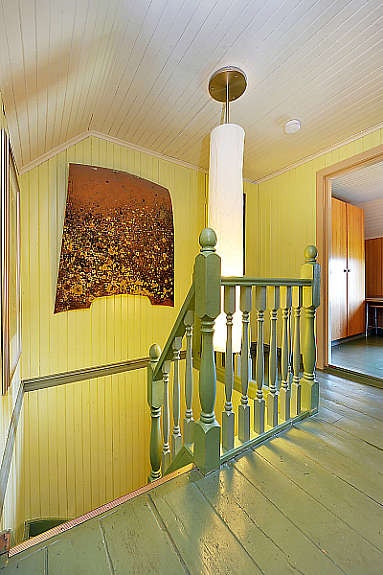 Gang hvitt hus Galleribilde