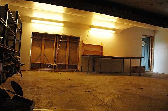 Stort fullisolert garasjeloft med masse lagringsplass Galleribilde