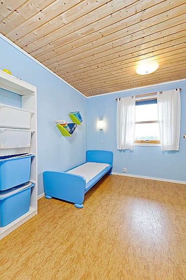 I 1 etasje er det 4 soverom. Galleribilde