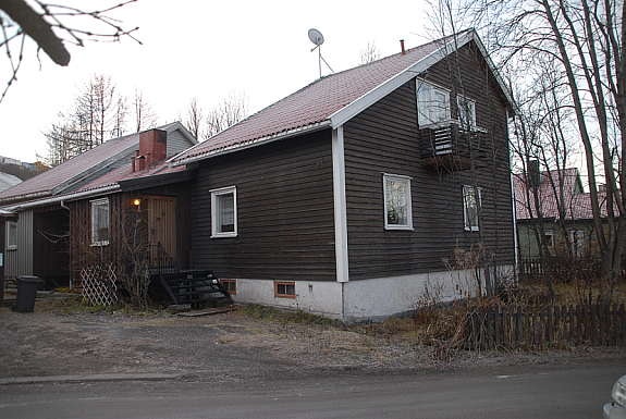 Fasade m/ inngangsparti Galleribilde