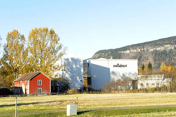 Godt synlig fra gamle E6 Galleribilde