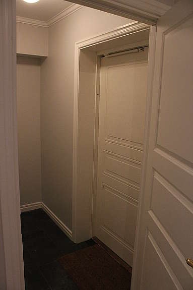 Vindfang m. utgangsdør Galleribilde