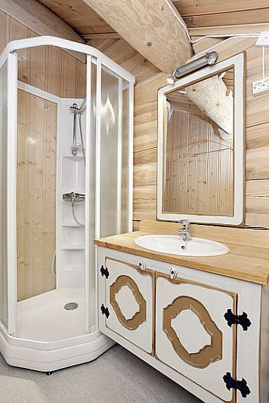 Bad i oppstuggu. Galleribilde